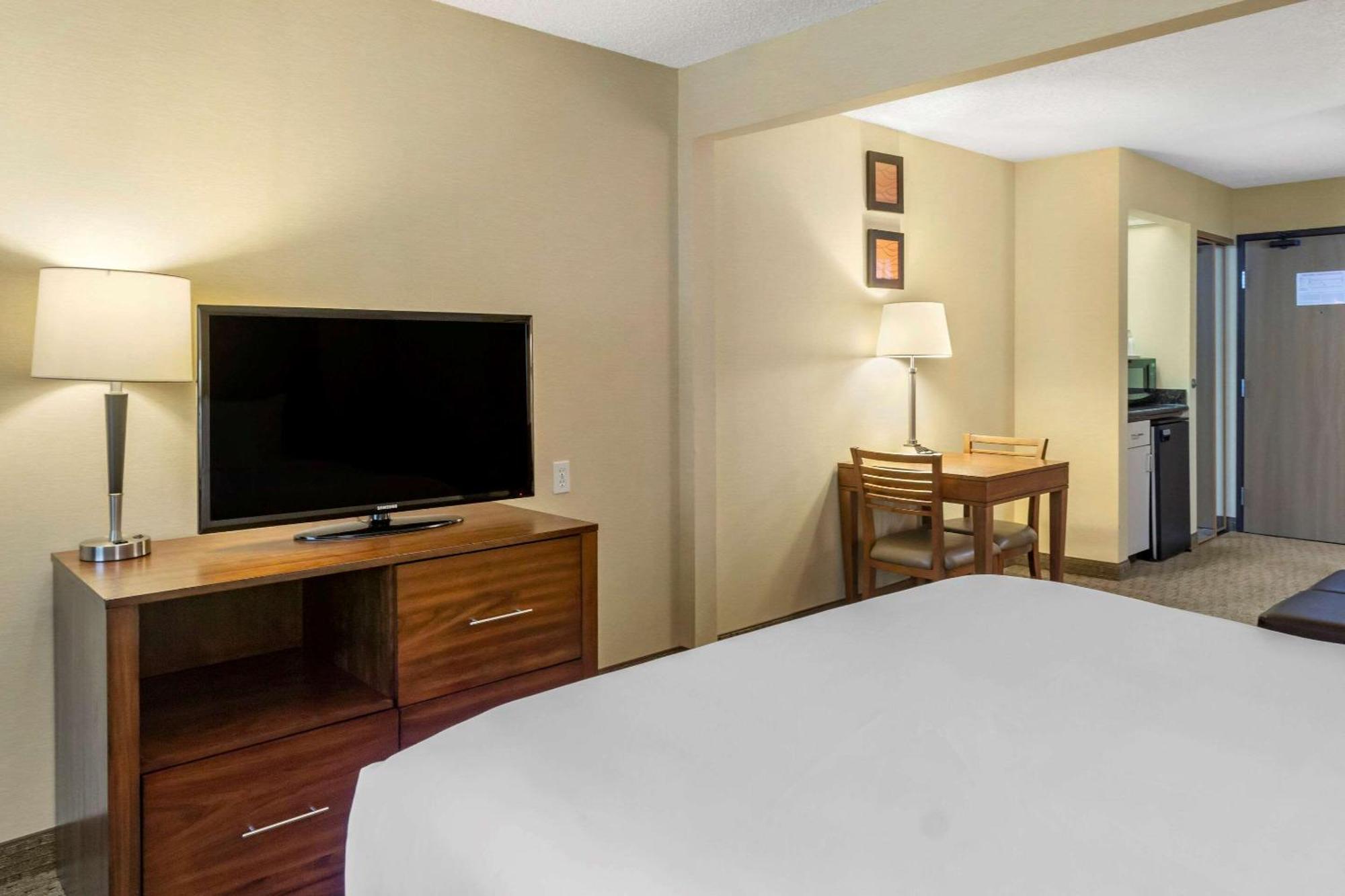Comfort Inn & Suites Bothell - Seattle North Oda fotoğraf